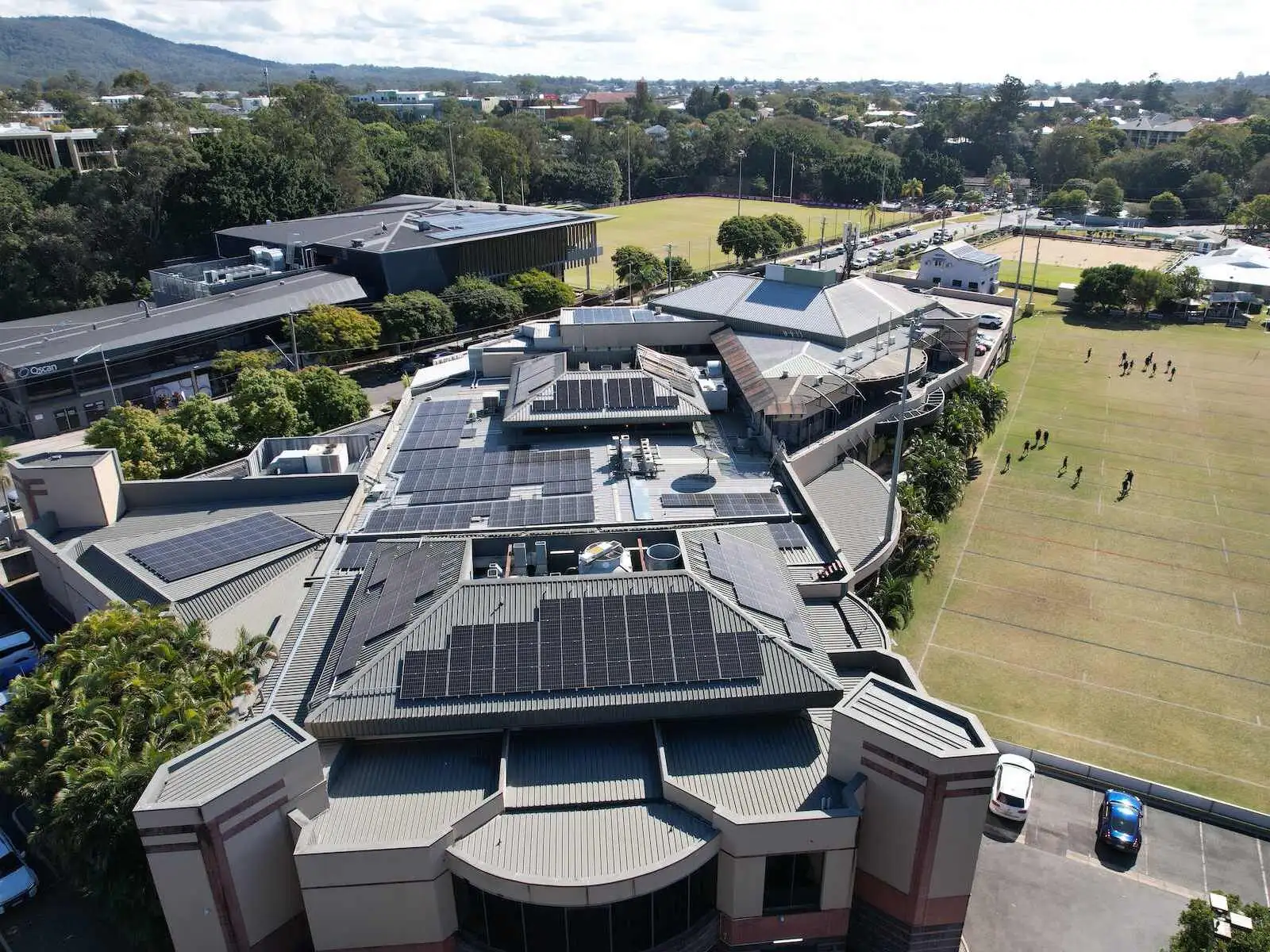 Broncos Leagues Club